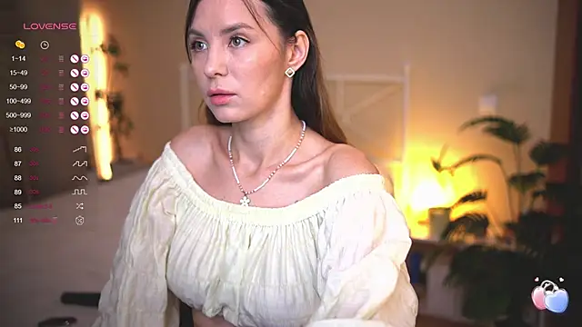 bryk elise online show from October 16, 9:56 am