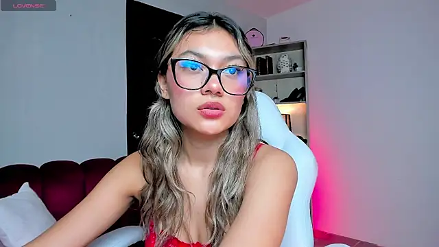 Snapshot of Tatiana_mendoza chatting on October 10, 2:00 pm Tatiana mendoza online show from October 10, 2:00 pm