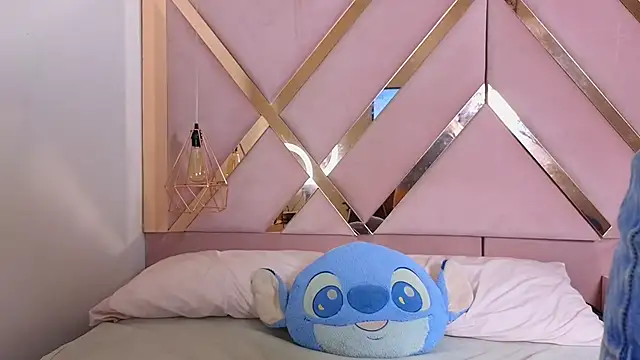 Sthephany grand online show from October 2, 4:45 pm