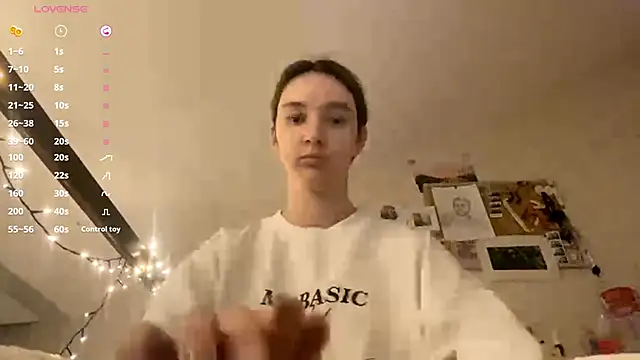 DanaCore online show from November 30, 6:01 pm