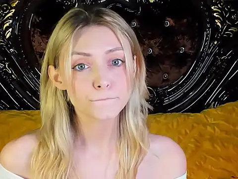 CindyFors online show from October 1, 9:31 pm