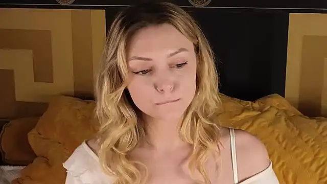 CindyFors online show from December 5, 8:54 pm