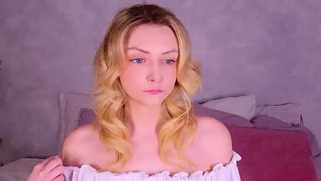 CindyFors online show from November 18, 8:54 pm