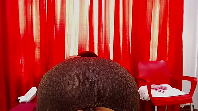 SexyBustyBoobs online show from October 25, 4:53 am