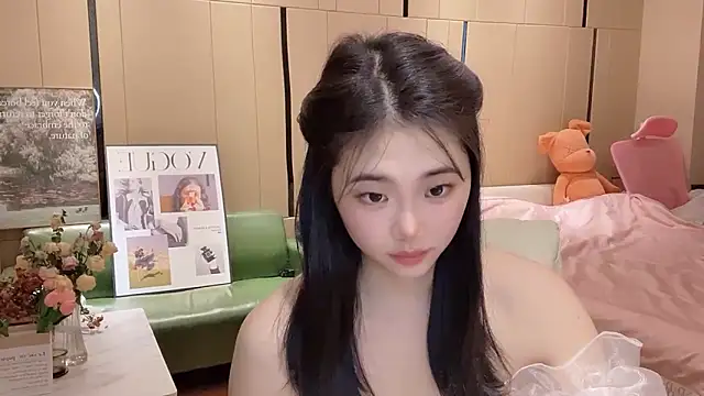 Snapshot of suki-1 chatting on October 11, 8:41 am suki-1 online show from October 11, 8:41 am