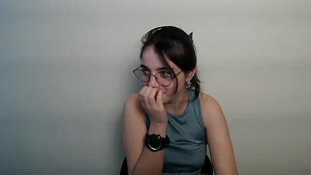 Sun Shine   online show from March 7, 3:19 pm