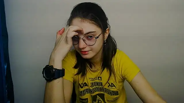 Sun Shine   online show from April 11, 3:05 pm