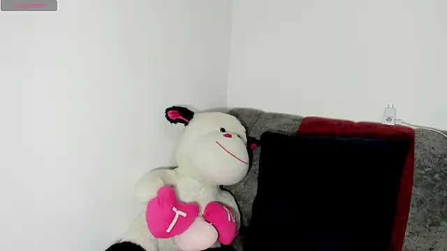 Ashly moss  online show from April 13, 3:08 am