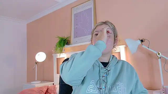 BelaMiller  online show from October 6, 11:38 am