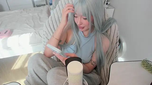 saadnesstyan online show from April 9, 8:42 am