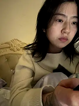 Olivia-l online show from December 4, 2:19 pm