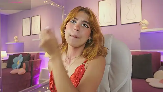 DahliaGrey online show from March 26, 12:07 pm