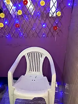 Snapshot of karinnahotdirty chatting on September 13, 9:23 pm karinnahotdirty online show from September 13, 9:23 pm