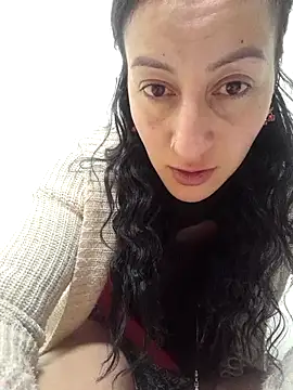 Snapshot of Oriana111 chatting on September 22, 3:54 pm Oriana111 online show from September 22, 3:54 pm