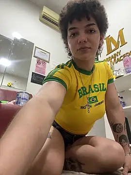 CamillyBlum online show from June 19, 11:41 pm
