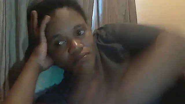 sexythae32 online show from January 9, 3:44 am