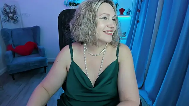 NinaStarle online show from February 24, 11:42 am