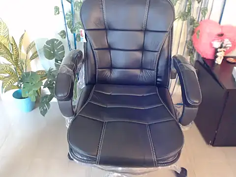 anika bold online show from October 7, 4:39 am