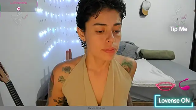 natt op online show from March 22, 11:33 pm