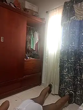 VikysDavis online show from February 11, 4:41 pm