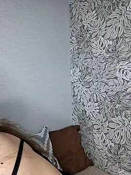 Olivia OliV online show from April 27, 1:14 am