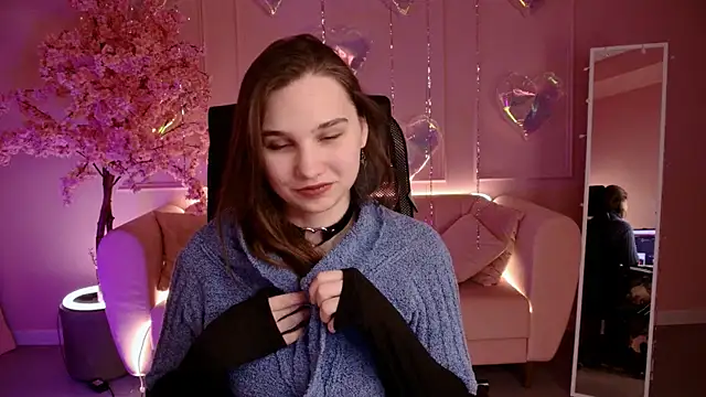 TessaMill online show from February 20, 6:26 am