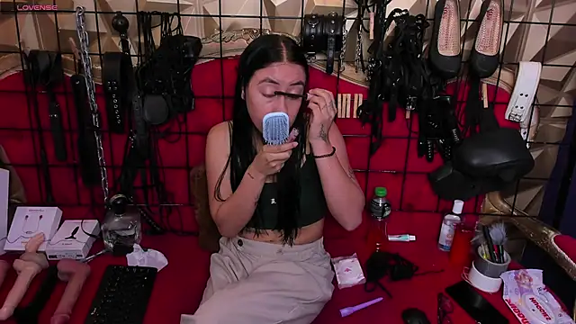 Dunnadan Bms online show from November 27, 11:46 am