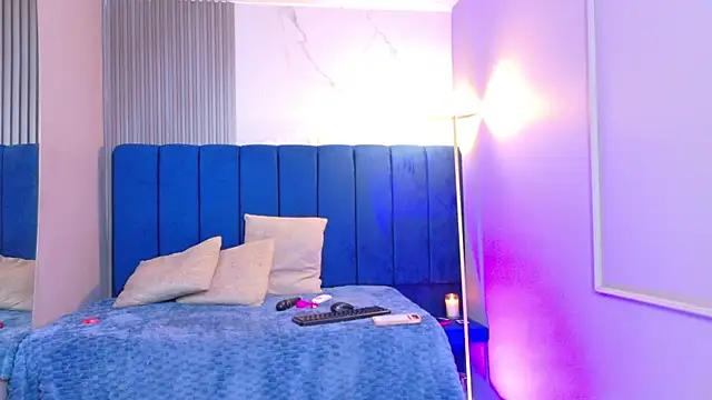 kiaratentation online show from April 10, 7:31 pm