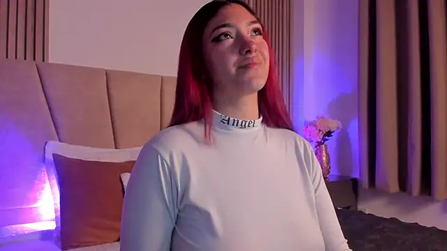 Victoria Beaumont online show from November 13, 12:04 pm