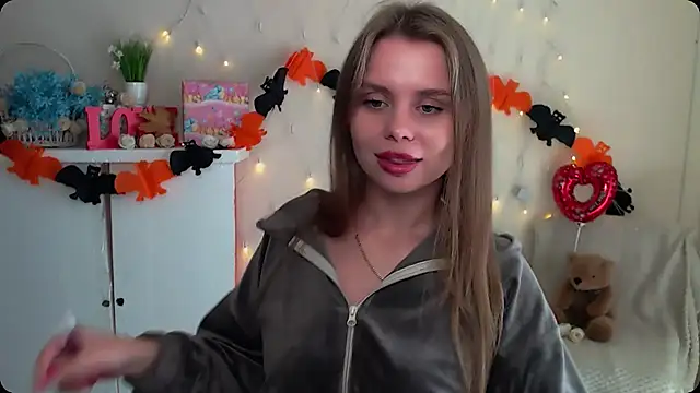 OceanicDawn online show from October 6, 9:59 am