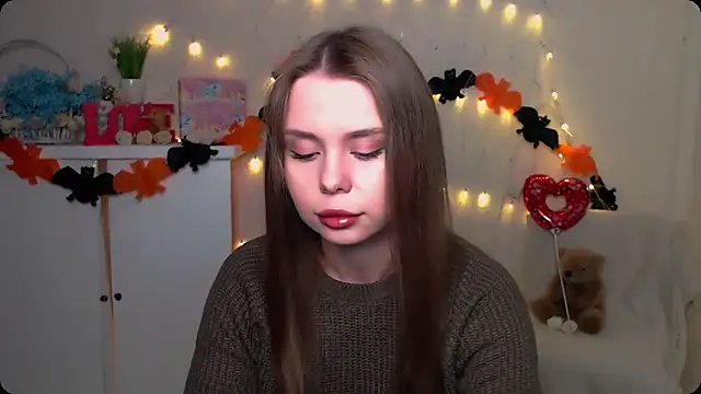 OceanicDawn online show from October 19, 6:37 am