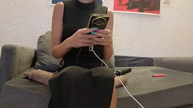 Snapshot of Oulola777 chatting on October 29, 6:32 pm Oulola777 online show from October 29, 6:32 pm