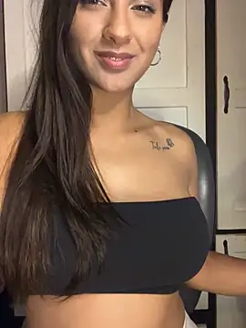 chicachocolate01 online show from September 20, 11:14 pm