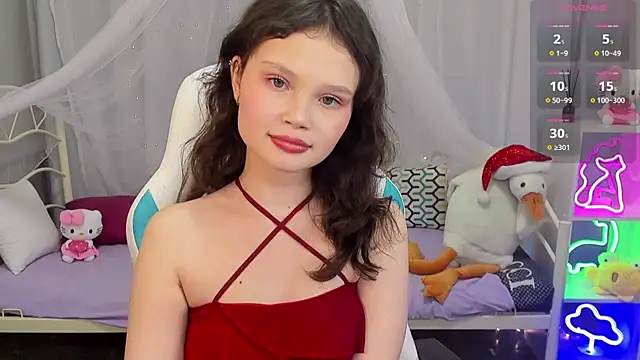 EmilyChaves online show from December 23, 10:52 am