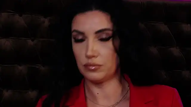 StephanyMillan online show from December 22, 7:11 am