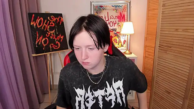 ayakskalermonss online show from September 9, 8:14 am