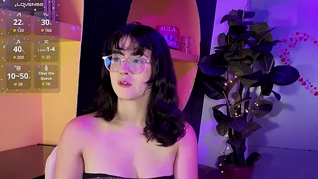 LiLLiAnderson online show from April 5, 12:04 pm