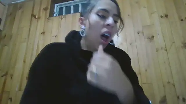 Roselingalvis13 online show from November 16, 2:57 am