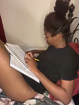 Snapshot of Soniala chatting on October 18, 5:26 pm Soniala online show from October 18, 5:26 pm