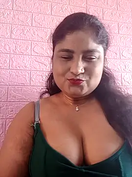 Snapshot of hornyriyanka chatting on September 18, 1:59 am hornyriyanka online show from September 18, 1:59 am