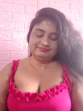 Snapshot of hornyriyanka chatting on September 26, 3:26 am hornyriyanka online show from September 26, 3:26 am