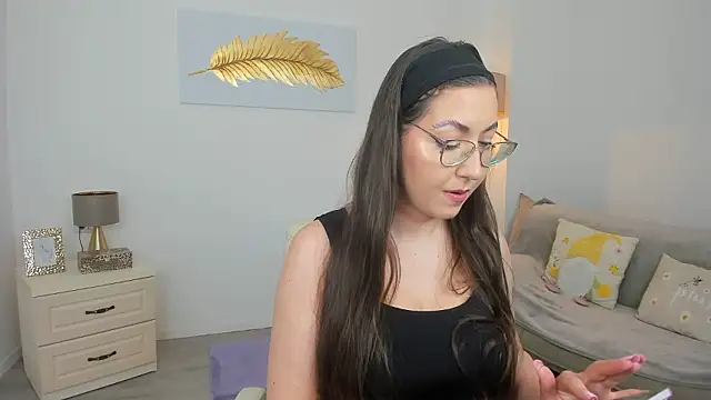 Kylie Kathy online show from March 9, 3:26 pm