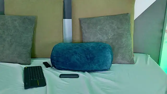 Snapshot of Celine_Lee chatting on October 3, 6:13 pm Celine Lee online show from October 3, 6:13 pm