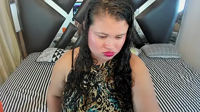 Madison Copers online show from May 14, 11:43 pm