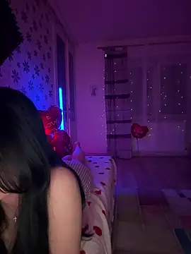 Mihadttraf online show from February 13, 10:00 pm