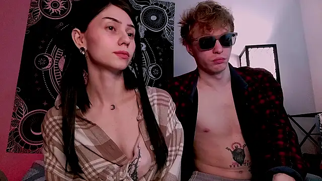 poisondevotion online show from February 14, 7:27 pm