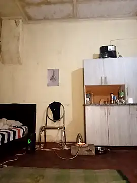 RFeltomWhitJ online show from October 23, 11:44 pm