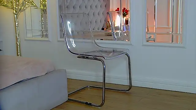 KimmDaviss online show from March 23, 9:37 am