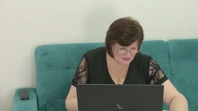 Sandra Sunrise online show from November 28, 10:51 am