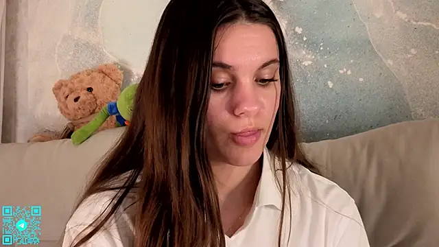 chloemilka online show from May 22, 9:02 pm